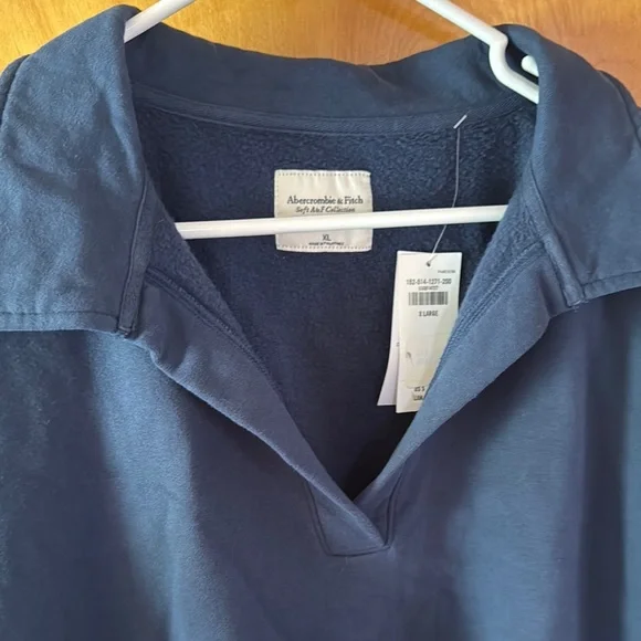 Abercrombie & Fitch Navy Sweatshirt - Picture 2 of 3